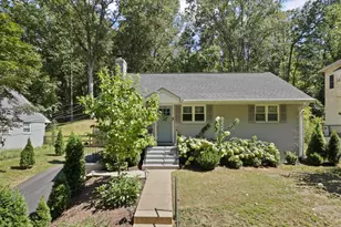 7103 Valleycrest Blvd, Annandale, VA 22003 - Photo 1