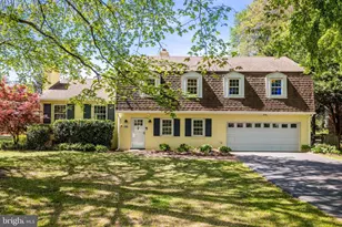 1310 Elsinore Ave, McLean, VA 22102 - Photo 1