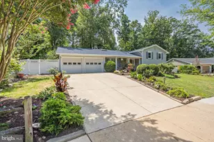 2615 E Meredith Dr, Vienna, VA 22181 - Photo 1