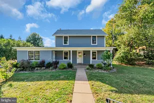 879 Station St, Herndon, VA 20170 - Photo 1