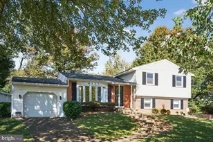 6120 Squire Ln, Alexandria, VA 22310 - Photo 1