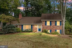 5025 Kingston Dr, Annandale, VA 22003 - Photo 1