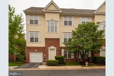 8067 Nicosh Circle Lane #56, Falls Church, VA 22042 - Photo 1