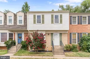 9902 Longford Ct, Vienna, VA 22181 - Photo 1