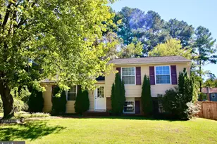 5841 Parakeet Dr, Burke, VA 22015 - Photo 1