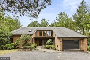 6627 Old Chesterbrook Rd, McLean, VA 22101 - Photo 1