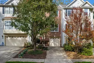 12098 Antler Ct, Fairfax, VA 22030 - Photo 1