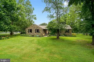 15027 Braddock Rd, Centreville, VA 20120 - Photo 1