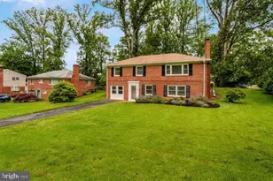 7204 Camp Alger Ave, Falls Church, VA 22042 - Photo 1