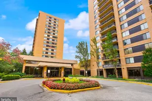 3713 S George Mason Dr, Falls Church, VA 22041 - Photo 1