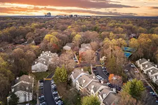 11709 Karbon Hill Ct, Reston, VA 20191 - Photo 1