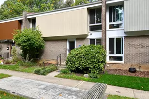 1765 Wainwright Dr, Reston, VA 20190 - Photo 1