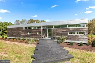 10222 Van Thompson Rd, Fairfax Station, VA 22039 - Photo 1