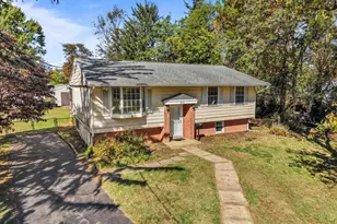 415 Virginia Ave, Herndon, VA 20170 - Photo 1