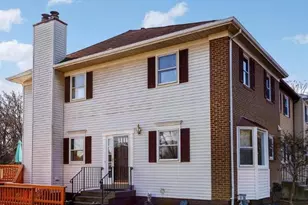 5327 Lake Cove Ct, Alexandria, VA 22315 - Photo 1