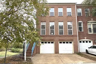 13611 Acorn Hunt Pl, Herndon, VA 20171 - Photo 1