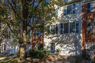 4669 Flatlick Branch Dr, Chantilly, VA 20151 - Photo 1