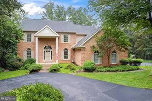 4427 Brookside Dr, Alexandria, VA 22312 - Photo 1