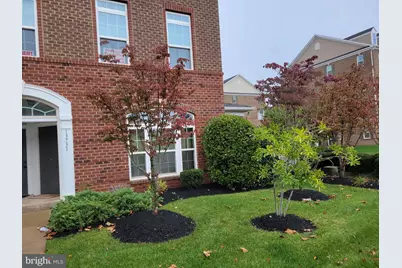 13731 Air and Space Museum Parkway, Oak Hill, VA 20171 - Photo 1