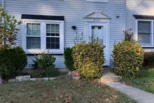 8104 Willowdale Ct, Springfield, VA 22153 - Photo 1