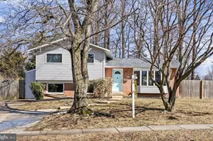 7562 Kingman Dr, Annandale, VA 22003 - Photo 1