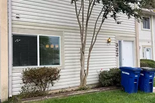322 Reneau Way, Herndon, VA 20170 - Photo 1