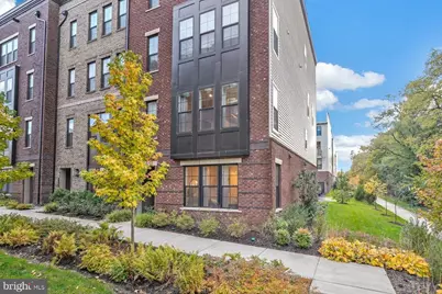 7436 Backett Wood Terrace #505, McLean, VA 22102 - Photo 1