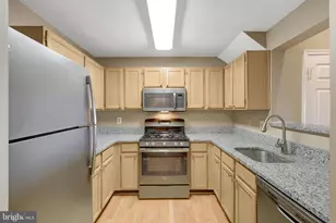 12020 Taliesin Pl, Reston, VA 20190 - Photo 1