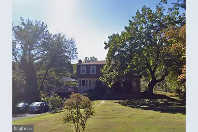 10209 Oxfordshire Road, Great Falls, VA 22066 - Photo 1