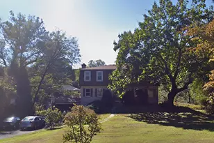 10209 Oxfordshire Rd, Great Falls, VA 22066 - Photo 1