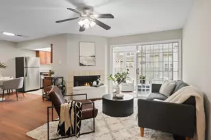 12105 Green Leaf Ct, Fairfax, VA 22033 - Photo 1