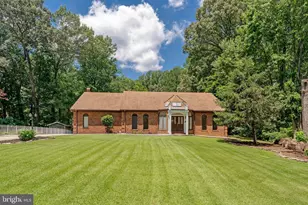 8652 Tuttle Rd, Springfield, VA 22152 - Photo 1