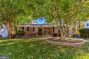 8309 McNeil St, Vienna, VA 22180 - Photo 1