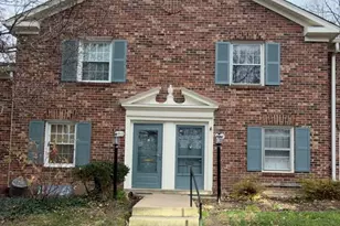 5915 Kingsford Rd, Springfield, VA 22152 - Photo 1