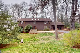 10733 Cross School Rd, Reston, VA 20191 - Photo 1