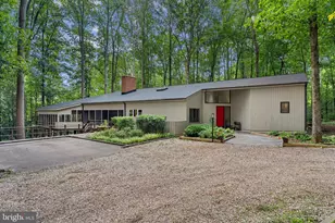 1318 Swift Creek Ln, Manakin Sabot, VA 23103 - Photo 1