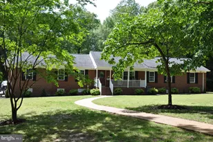 6197 Fishermans Way, Mechanicsville, VA 23116 - Photo 1