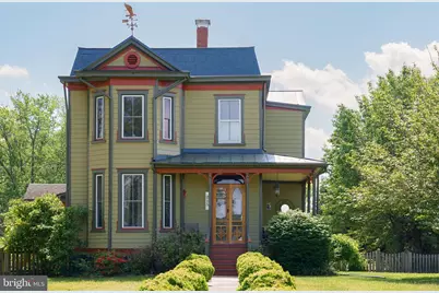 215 Fredericksburg Avenue, Louisa, VA 23093 - Photo 1