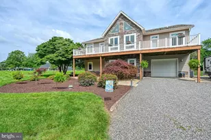 231 Bear Castle Dr, Bumpass, VA 23024 - Photo 1