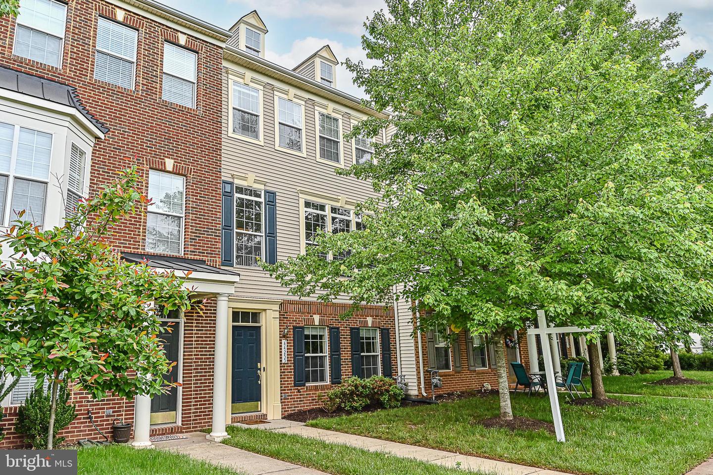 44255 Huron Terrace, Ashburn, VA 20147 - MLS VALO2028198 - Coldwell Banker