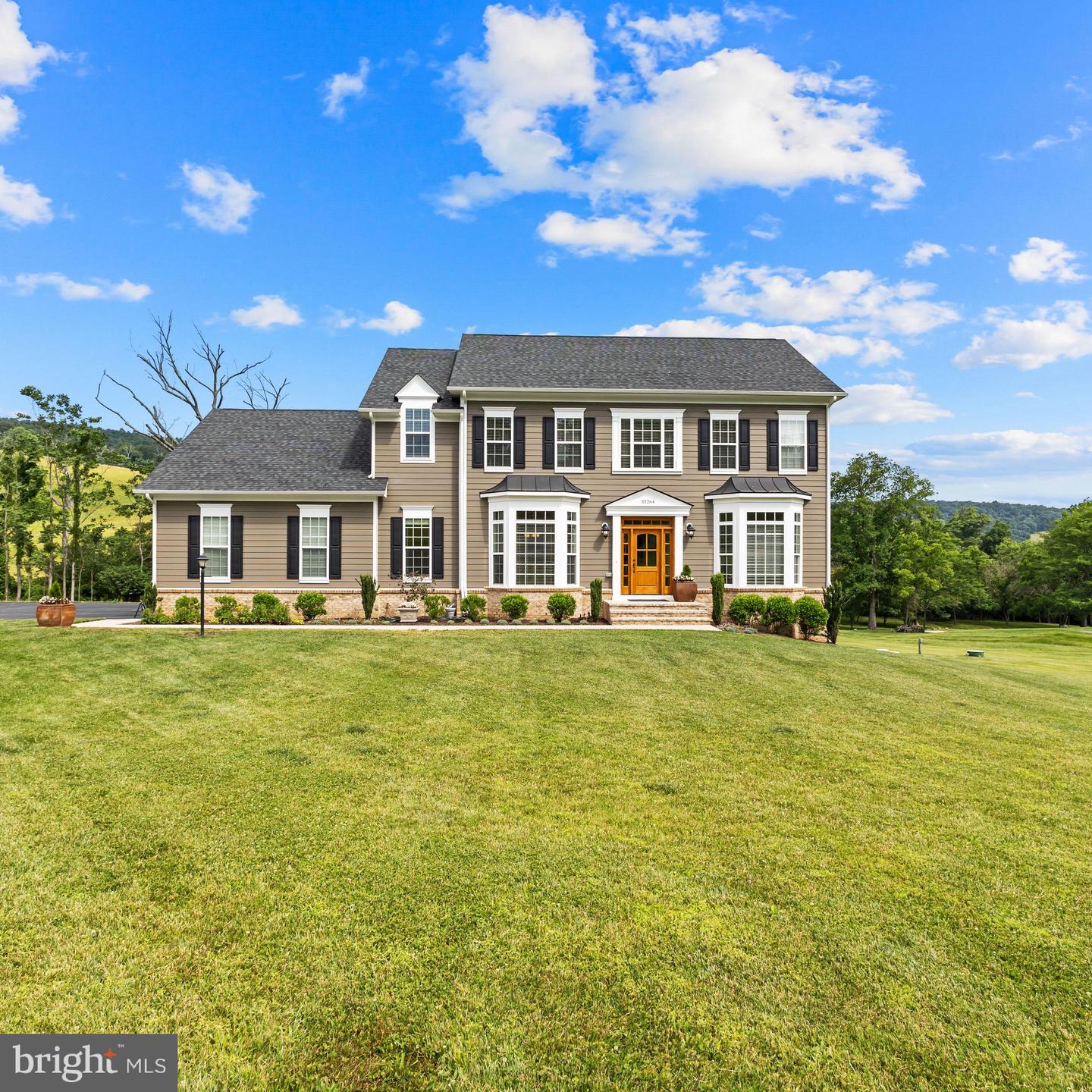 35264 Greyfriar Dr, Round Hill, VA 20141 MLS VALO2030614 Coldwell Banker