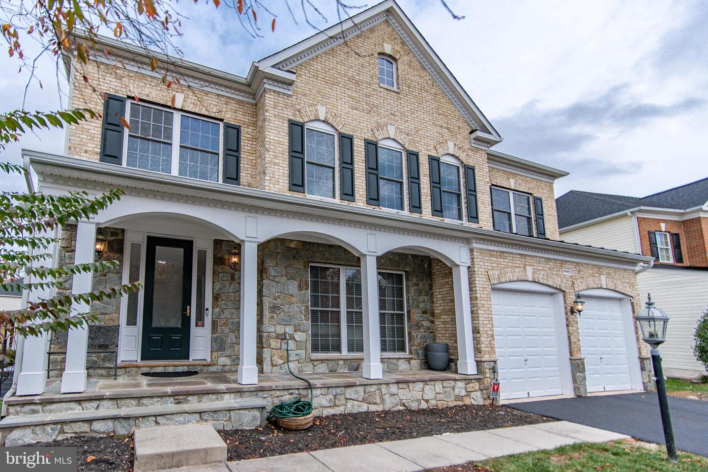 25666 S Village Dr, Chantilly, VA 20152 MLS VALO2039676 Coldwell Banker