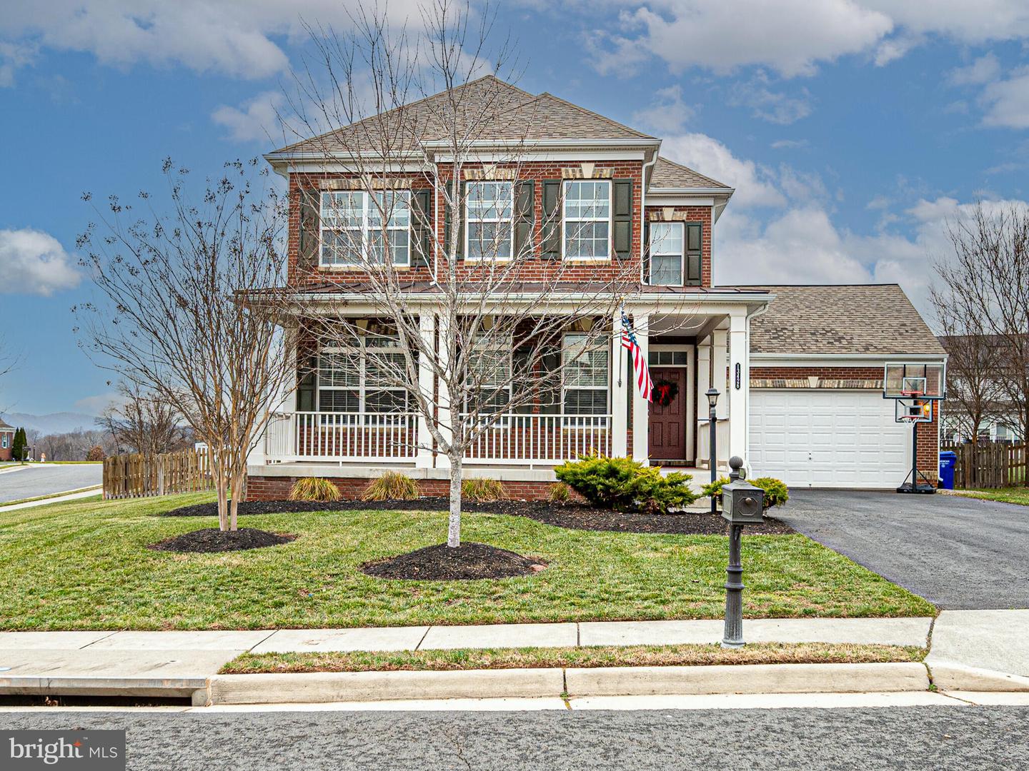 13426 Eagles Rest Dr, Leesburg, VA 20176 MLS VALO2041940 Coldwell