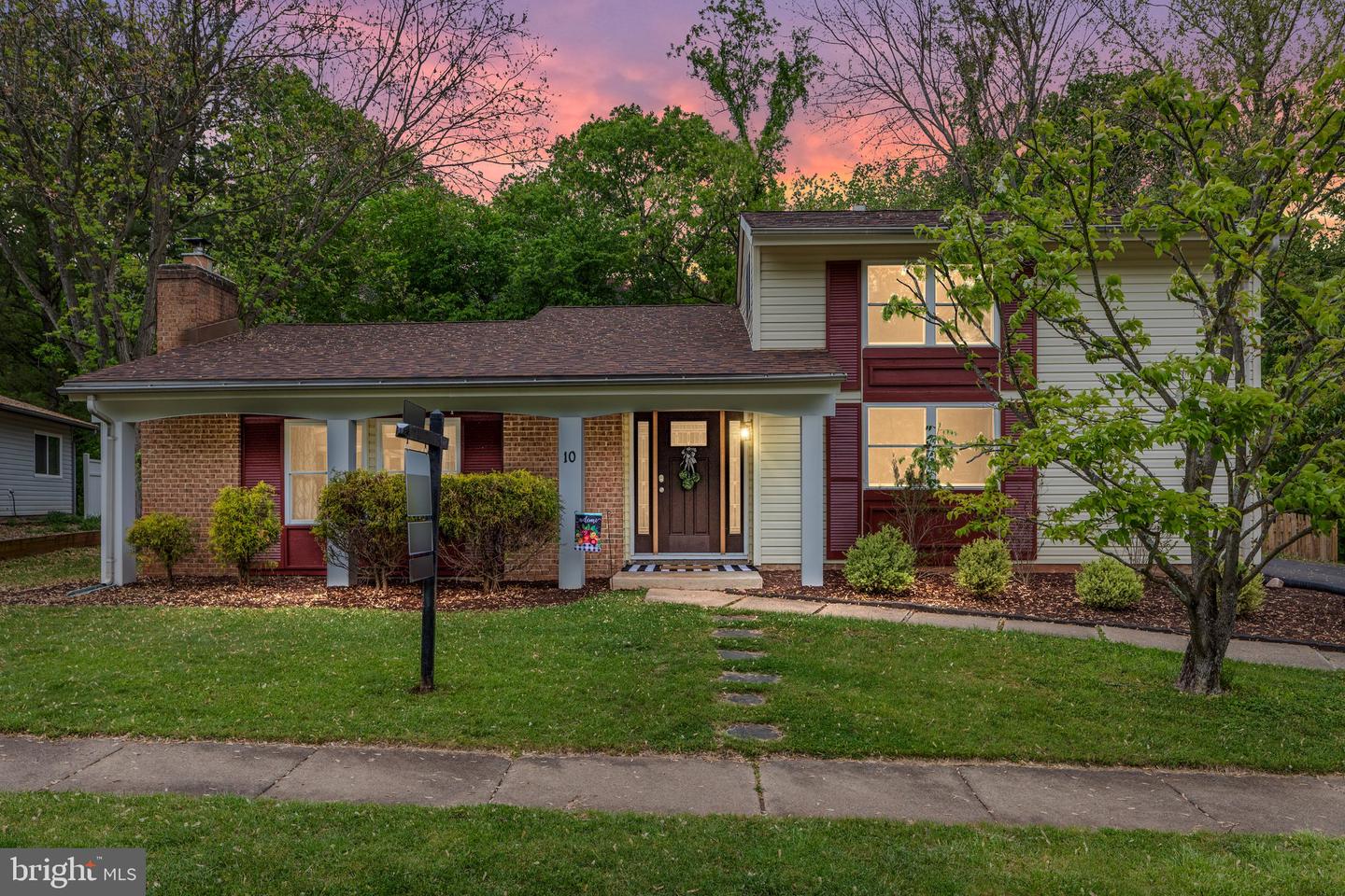 10 Brookfield Cir, Sterling, VA 20164 MLS VALO2048142 Coldwell Banker
