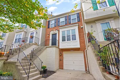 45556 Whitcomb Square, Sterling, VA 20166 - Photo 1