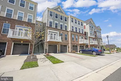 43373 Town Gate Square, Chantilly, VA 20152 - Photo 1