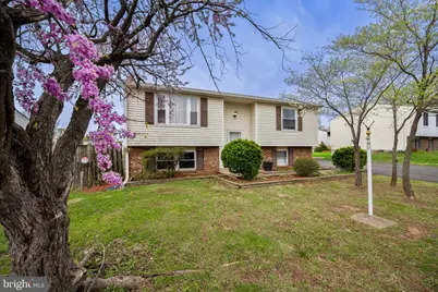 1306 E Beech Road, Sterling, VA 20164 - Photo 1