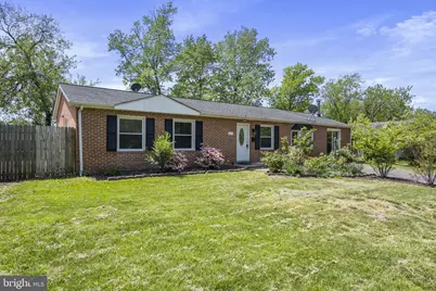 603 W Church Road, Sterling, VA 20164 - Photo 1