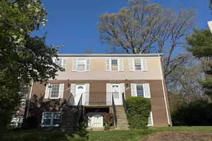 1050 Ramsgate Ct, Sterling, VA 20164 - Photo 1