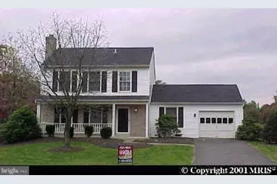 10173 Yorktown Way, Great Falls, VA 22066 - Photo 1